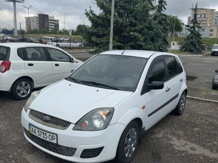 Форд Фієста 2007 у Києві на Automoto.ua Білий Форд Фієста, об'ємом двигуна 1.3 л та пробігом 180 тис. км за 2700 $, фото 1 на Automoto.ua