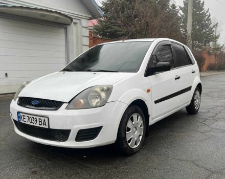 Белый Форд Фиеста, объемом двигателя 1.3 л и пробегом 228 тыс. км за 2899 $, фото 1 на Automoto.ua