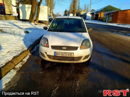 Форд Фиеста 2008 в Краматорске на Automoto.ua Белый Форд Фиеста, объемом двигателя 14 л и пробегом 216 тыс. км за 2900 $, фото 1 на Automoto.ua