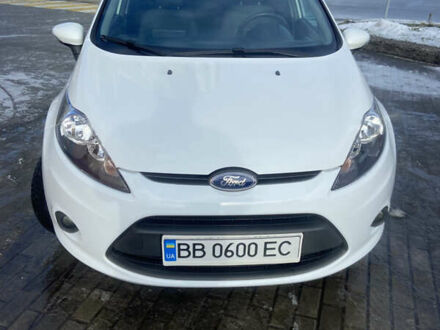 Білий Форд Фієста, об'ємом двигуна 1.25 л та пробігом 111 тис. км за 6700 $, фото 1 на Automoto.ua