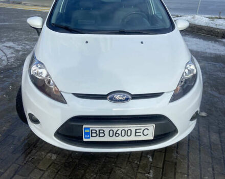 Белый Форд Фиеста, объемом двигателя 1.25 л и пробегом 111 тыс. км за 6700 $, фото 1 на Automoto.ua