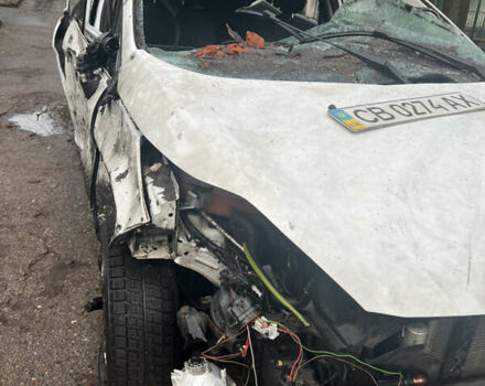 Белый Форд Фиеста, объемом двигателя 1.4 л и пробегом 39 тыс. км за 8000 $, фото 1 на Automoto.ua