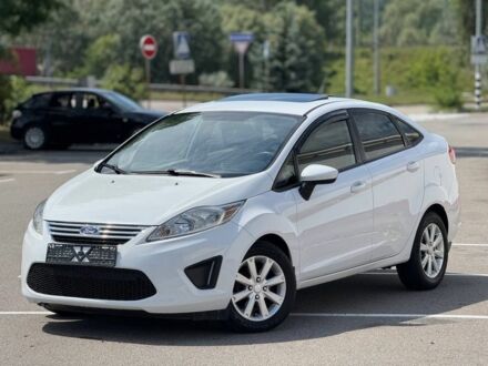 Форд Фиеста 2011 в Харькове на Automoto.ua Белый Форд Фиеста, объемом двигателя 1.6 л и пробегом 193 тыс. км за 7500 $, фото 1 на Automoto.ua