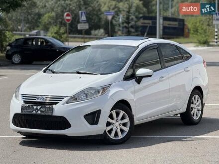 Форд Фієста 2011 у Києві на Automoto.ua Білий Форд Фієста, об'ємом двигуна 1.6 л та пробігом 190 тис. км за 6550 $, фото 1 на Automoto.ua