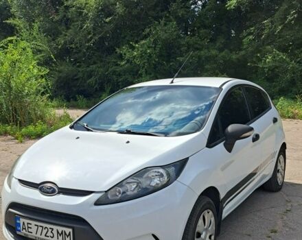 Білий Форд Фієста, об'ємом двигуна 1.2 л та пробігом 176 тис. км за 5800 $, фото 1 на Automoto.ua