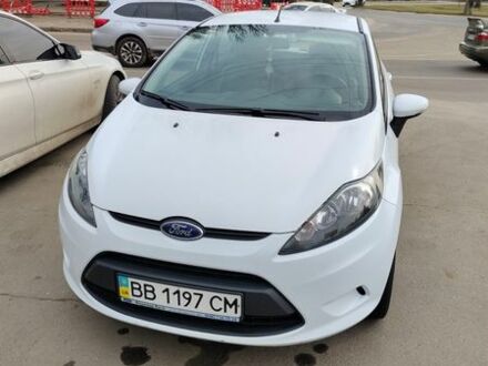 Белый Форд Фиеста, объемом двигателя 1.25 л и пробегом 81 тыс. км за 6200 $, фото 1 на Automoto.ua