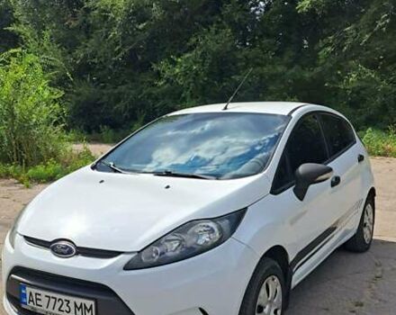Білий Форд Фієста, об'ємом двигуна 1.24 л та пробігом 176 тис. км за 5500 $, фото 1 на Automoto.ua
