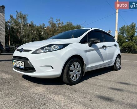 Білий Форд Фієста, об'ємом двигуна 1.25 л та пробігом 34 тис. км за 6000 $, фото 1 на Automoto.ua