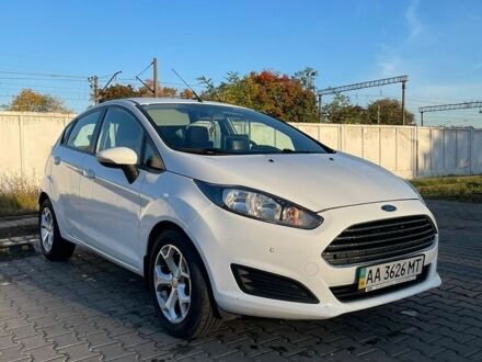 Білий Форд Фієста, об'ємом двигуна 1.24 л та пробігом 129 тис. км за 6800 $, фото 1 на Automoto.ua