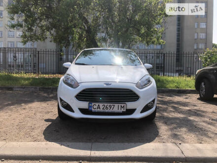 Форд Фієста 2013 у Черкасах на Automoto.ua Білий Форд Фієста, об'ємом двигуна 1.6 л та пробігом 68 тис. км за 7900 $, фото 1 на Automoto.ua