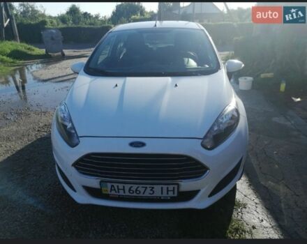 Білий Форд Фієста, об'ємом двигуна 1 л та пробігом 210 тис. км за 7000 $, фото 1 на Automoto.ua