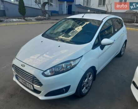 Білий Форд Фієста, об'ємом двигуна 1.6 л та пробігом 78 тис. км за 7500 $, фото 1 на Automoto.ua