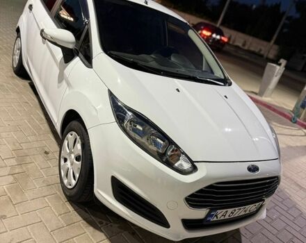Білий Форд Фієста, об'ємом двигуна 1 л та пробігом 120 тис. км за 5500 $, фото 1 на Automoto.ua