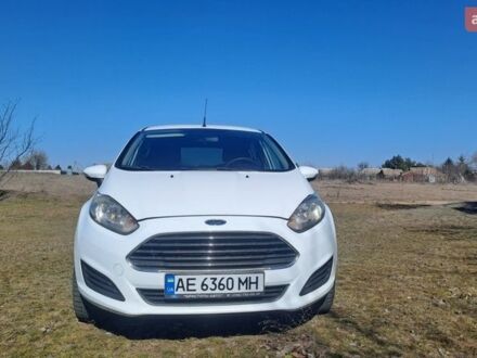 Белый Форд Фиеста, объемом двигателя 1.5 л и пробегом 256 тыс. км за 7200 $, фото 1 на Automoto.ua