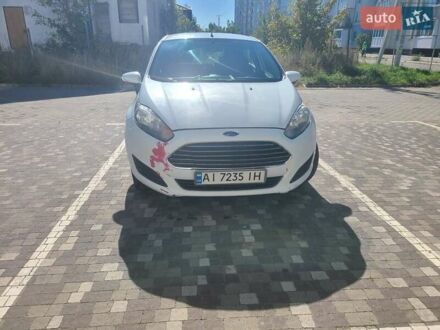 Білий Форд Фієста, об'ємом двигуна 1.5 л та пробігом 226 тис. км за 4800 $, фото 1 на Automoto.ua
