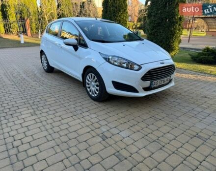 Белый Форд Фиеста, объемом двигателя 1.5 л и пробегом 82 тыс. км за 8900 $, фото 1 на Automoto.ua