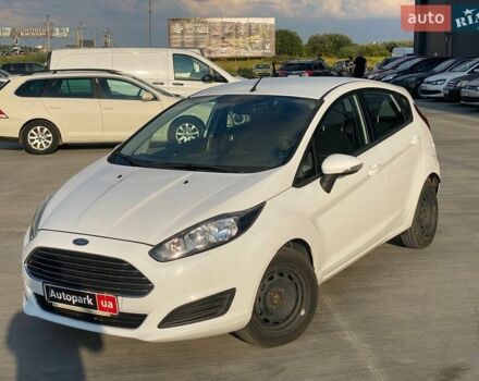 Білий Форд Фієста, об'ємом двигуна 1 л та пробігом 75 тис. км за 5490 $, фото 1 на Automoto.ua