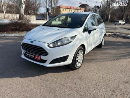 Форд Фієста 2013 у Запоріжжя на Automoto.ua Білий Форд Фієста, об'ємом двигуна 1 л та пробігом 152 тис. км за 6990 $, фото 1 на Automoto.ua