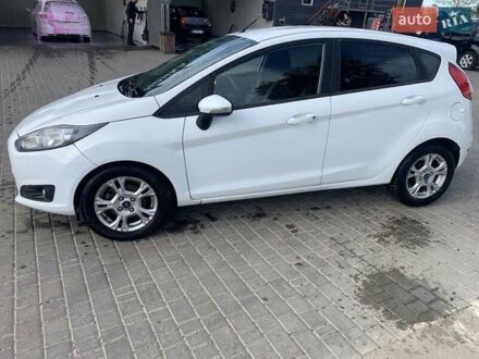 Белый Форд Фиеста, объемом двигателя 1 л и пробегом 139 тыс. км за 6200 $, фото 1 на Automoto.ua