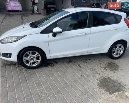 Белый Форд Фиеста, объемом двигателя 1 л и пробегом 139 тыс. км за 6200 $, фото 1 на Automoto.ua