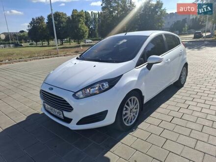 Белый Форд Фиеста, объемом двигателя 1.5 л и пробегом 218 тыс. км за 6999 $, фото 1 на Automoto.ua