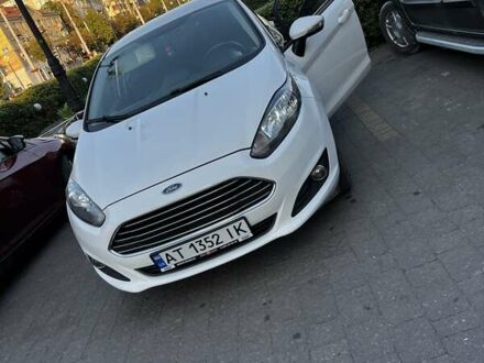 Білий Форд Фієста, об'ємом двигуна 1.6 л та пробігом 170 тис. км за 8000 $, фото 1 на Automoto.ua