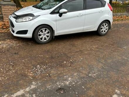 Белый Форд Фиеста, объемом двигателя 1.4 л и пробегом 194 тыс. км за 7200 $, фото 1 на Automoto.ua