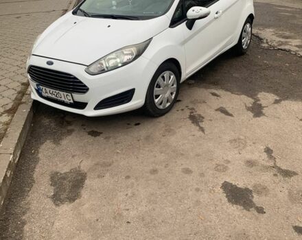 Белый Форд Фиеста, объемом двигателя 1 л и пробегом 217 тыс. км за 6000 $, фото 1 на Automoto.ua