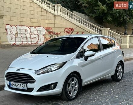 Білий Форд Фієста, об'ємом двигуна 1 л та пробігом 84 тис. км за 7500 $, фото 1 на Automoto.ua