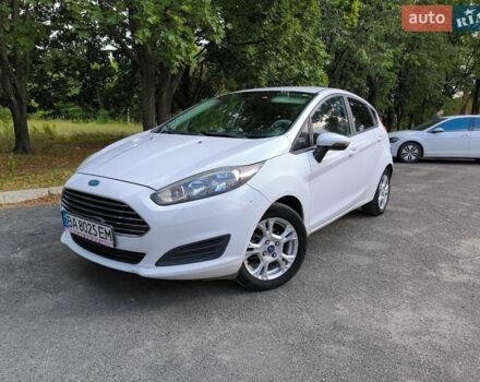 Білий Форд Фієста, об'ємом двигуна 1.6 л та пробігом 240 тис. км за 6500 $, фото 1 на Automoto.ua