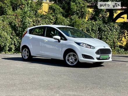 Форд Фиеста 2014 в Одессе на Automoto.ua Белый Форд Фиеста, объемом двигателя 1 л и пробегом 89 тыс. км за 6100 $, фото 1 на Automoto.ua