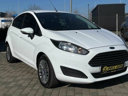 Белый Форд Фиеста, объемом двигателя 0 л и пробегом 62 тыс. км за 9500 $, фото 1 на Automoto.ua
