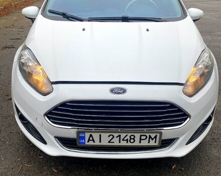 Белый Форд Фиеста, объемом двигателя 1 л и пробегом 118 тыс. км за 7200 $, фото 1 на Automoto.ua