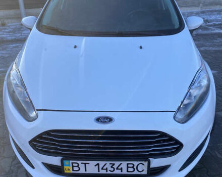 Белый Форд Фиеста, объемом двигателя 1 л и пробегом 139 тыс. км за 5150 $, фото 1 на Automoto.ua
