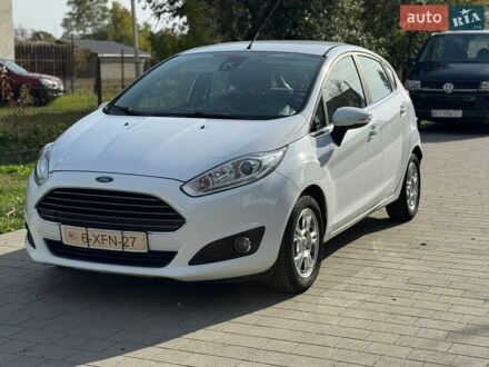 Білий Форд Фієста, об'ємом двигуна 1.6 л та пробігом 256 тис. км за 6700 $, фото 1 на Automoto.ua