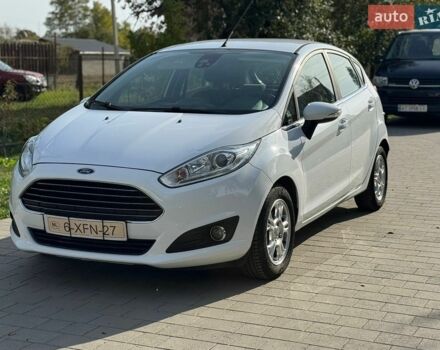 Білий Форд Фієста, об'ємом двигуна 1.6 л та пробігом 256 тис. км за 6700 $, фото 1 на Automoto.ua