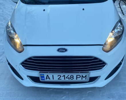 Белый Форд Фиеста, объемом двигателя 1 л и пробегом 118 тыс. км за 8500 $, фото 1 на Automoto.ua
