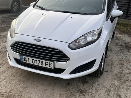 Белый Форд Фиеста, объемом двигателя 1 л и пробегом 185 тыс. км за 5100 $, фото 1 на Automoto.ua