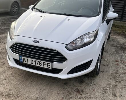 Білий Форд Фієста, об'ємом двигуна 1 л та пробігом 185 тис. км за 5100 $, фото 1 на Automoto.ua