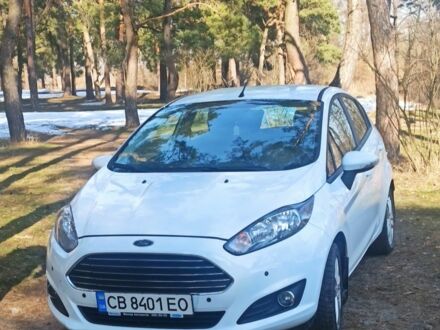 Белый Форд Фиеста, объемом двигателя 1 л и пробегом 112 тыс. км за 7500 $, фото 1 на Automoto.ua