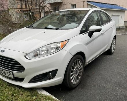 Белый Форд Фиеста, объемом двигателя 1.6 л и пробегом 125 тыс. км за 8500 $, фото 1 на Automoto.ua