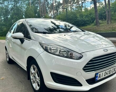 Белый Форд Фиеста, объемом двигателя 1.6 л и пробегом 250 тыс. км за 5500 $, фото 1 на Automoto.ua