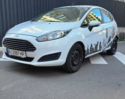 Белый Форд Фиеста, объемом двигателя 1 л и пробегом 135 тыс. км за 6800 $, фото 1 на Automoto.ua