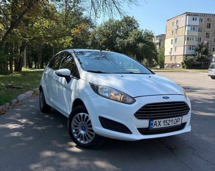 Білий Форд Фієста, об'ємом двигуна 1 л та пробігом 115 тис. км за 7300 $, фото 1 на Automoto.ua