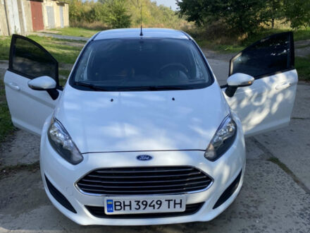 Белый Форд Фиеста, объемом двигателя 1 л и пробегом 113 тыс. км за 6700 $, фото 1 на Automoto.ua