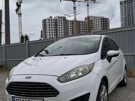 Білий Форд Фієста, об'ємом двигуна 1.6 л та пробігом 190 тис. км за 6400 $, фото 1 на Automoto.ua