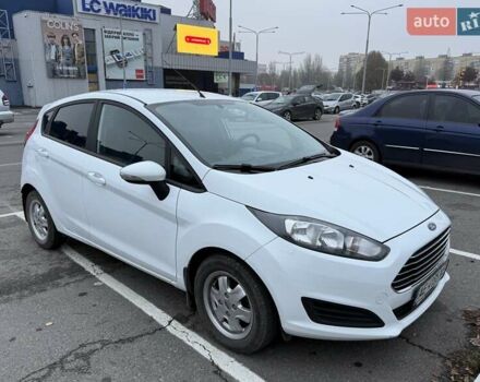 Белый Форд Фиеста, объемом двигателя 1.5 л и пробегом 138 тыс. км за 8500 $, фото 1 на Automoto.ua