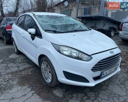 Белый Форд Фиеста, объемом двигателя 1.6 л и пробегом 235 тыс. км за 2999 $, фото 1 на Automoto.ua