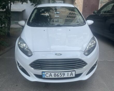 Белый Форд Фиеста, объемом двигателя 1.6 л и пробегом 115 тыс. км за 8800 $, фото 1 на Automoto.ua