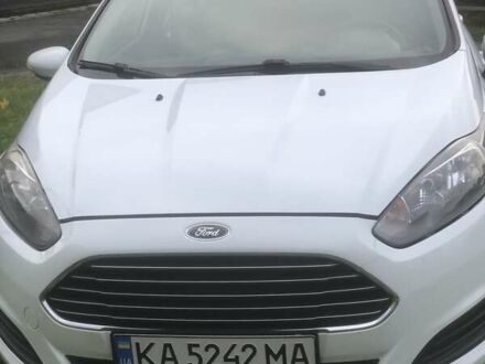 Белый Форд Фиеста, объемом двигателя 1 л и пробегом 165 тыс. км за 6500 $, фото 1 на Automoto.ua